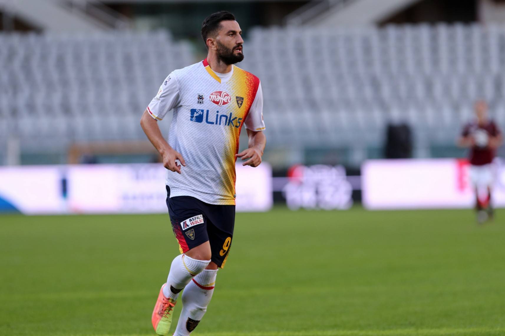 开云体育app-穆厄卢斯多瓦雷斯头槌，朗斯主场战胜图卢兹，气势如虹的简单介绍