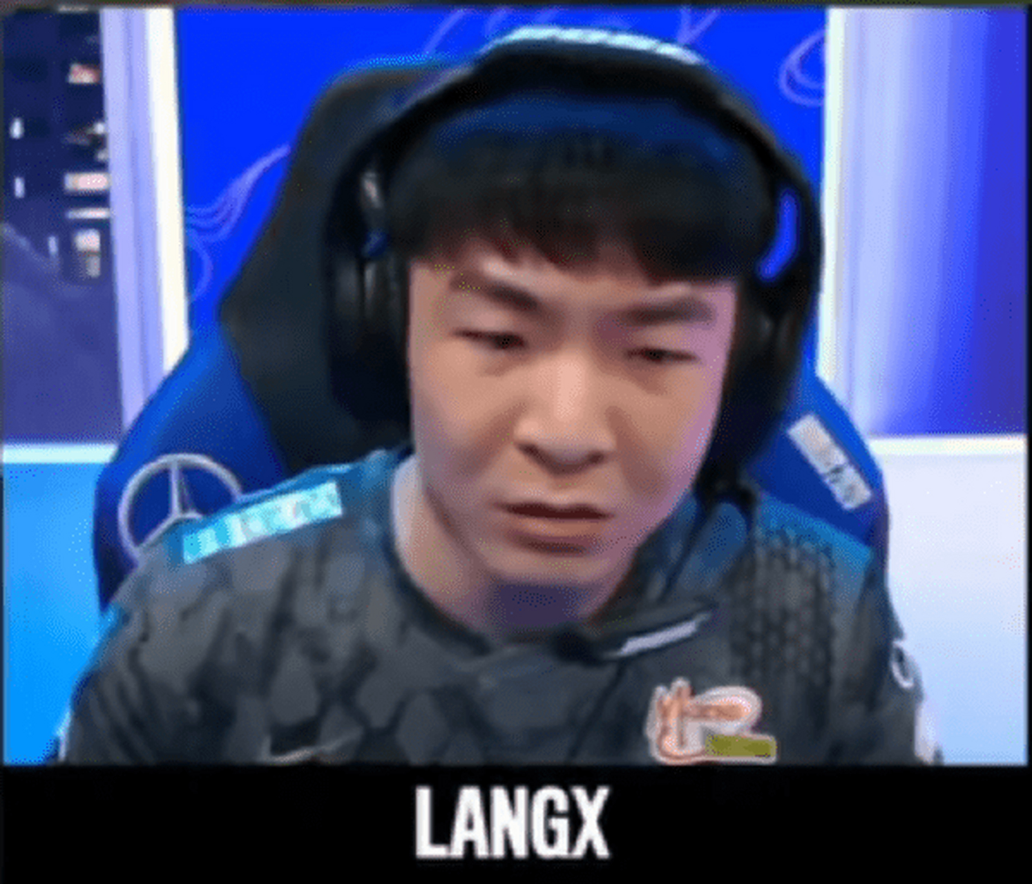 开云体育APP下载-WBG横扫HLE，Peanut操刀奇招英雄翻盘宿敌对决八强赛，技惊四座